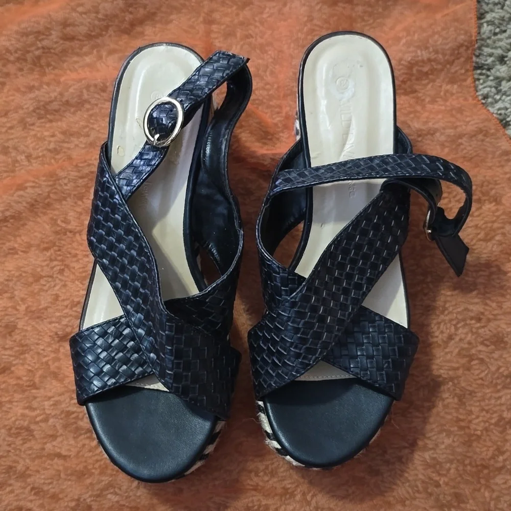 Preloved Size 8 Wild Diva Womens shoes